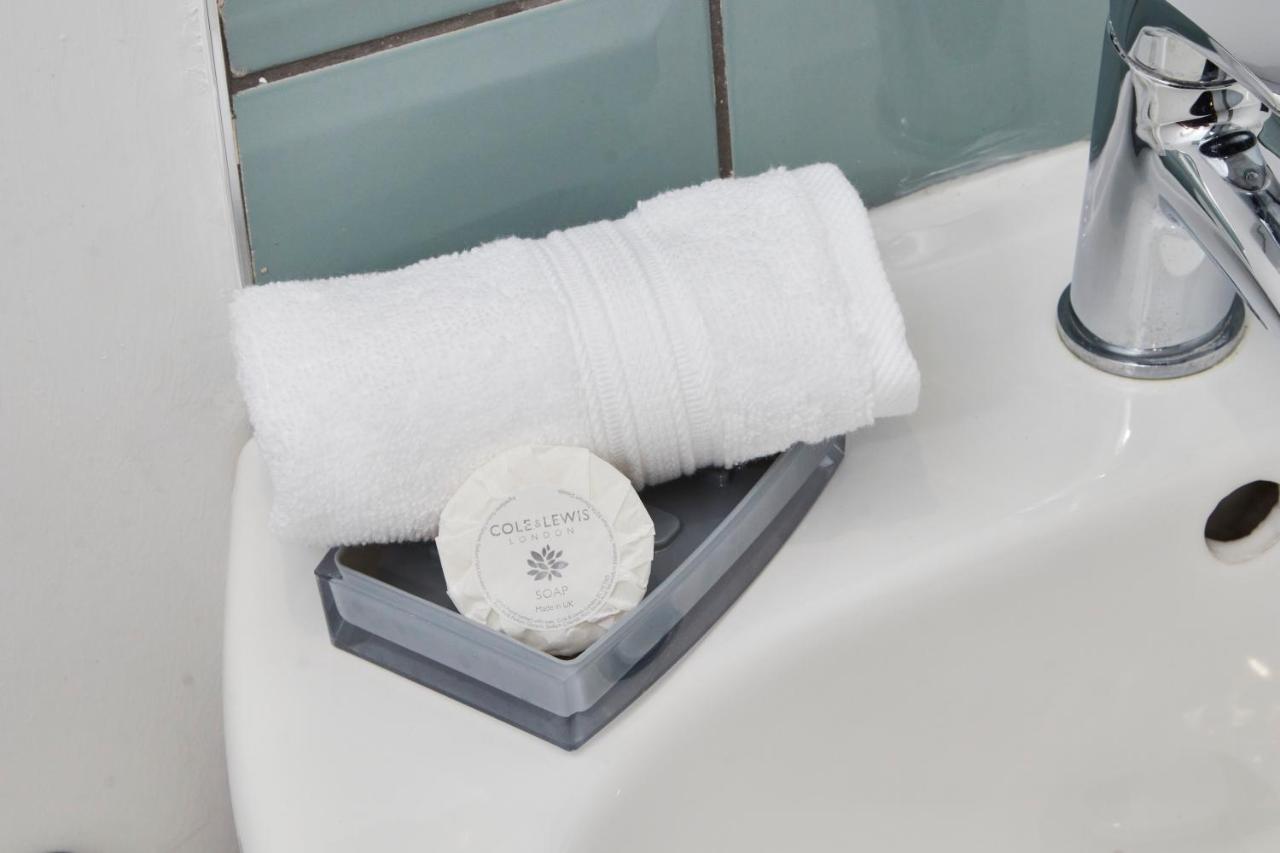 The Nutcracker Suite - Self Check-In, Self-Catering Apartment For East Midlands Airport Kegworth Zewnętrze zdjęcie